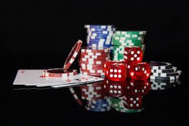 Royal Flush Live Casino dealer profesional meja baccarat blackjack roulette siaran langsung HD